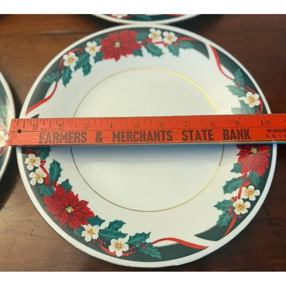 Vintage Tienshan Fine China Christmas Plates Set of 8 Poinsettia Service for 4